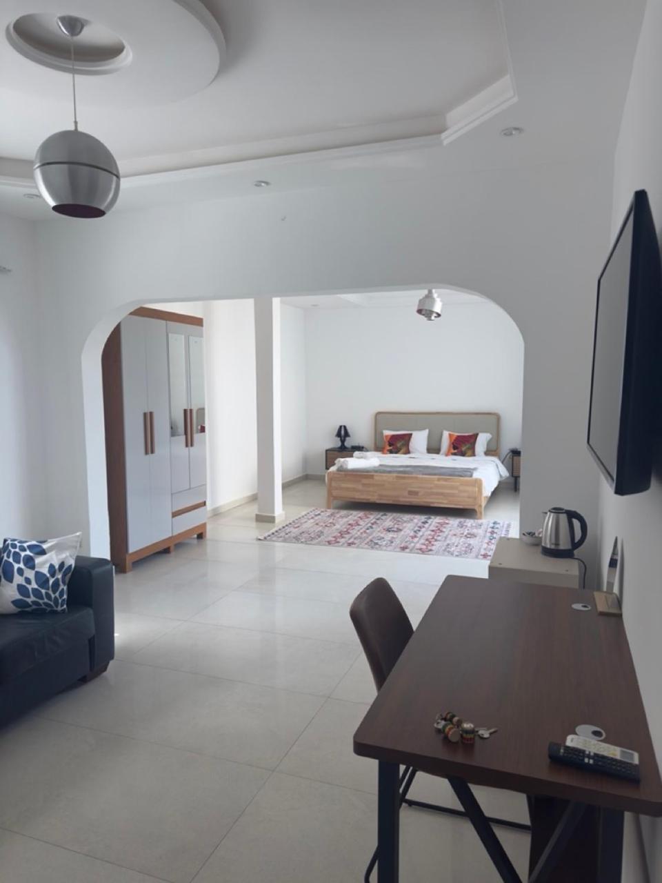 Francesca Guest House Дакар Экстерьер фото